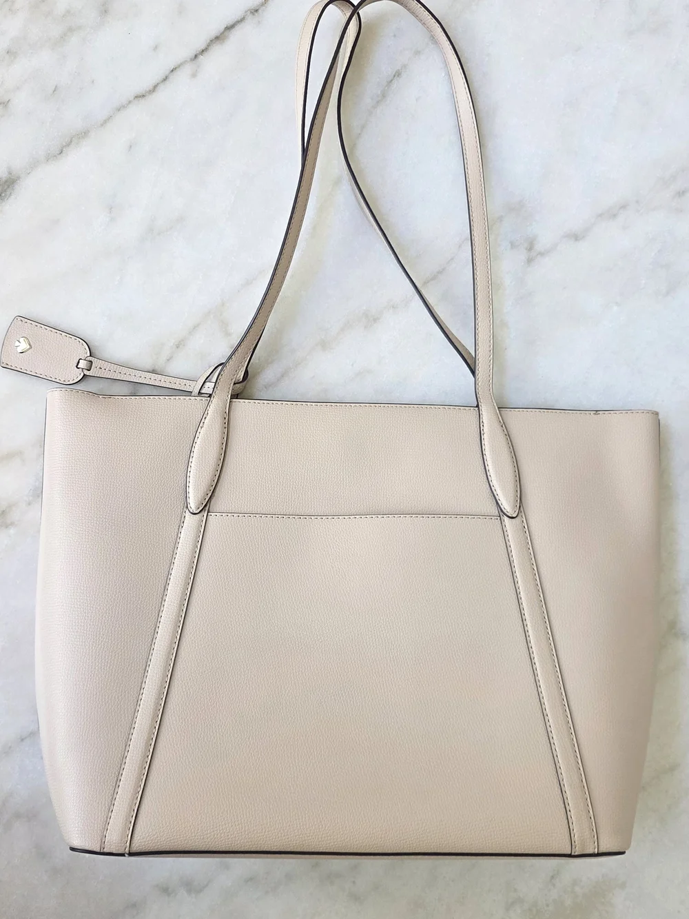 Kate Spade New York Cara Large Pebbled Leather Tote in Tiramisu